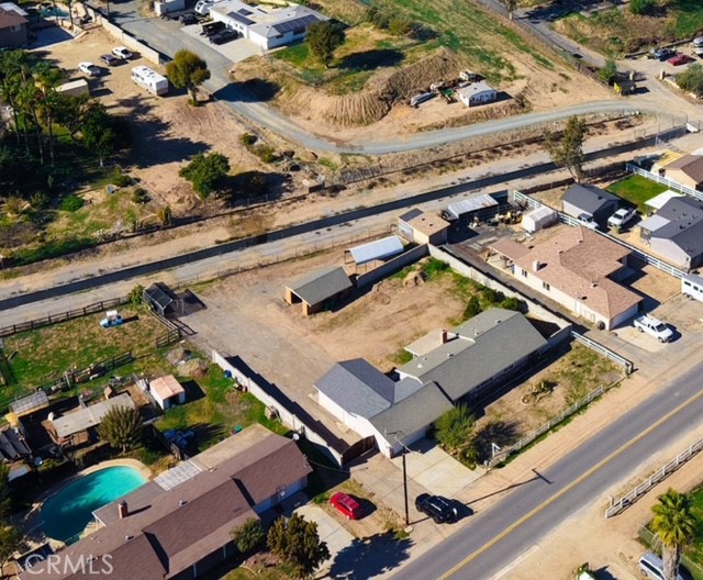 Detail Gallery Image 35 of 38 For 1748 Corona Ave, Norco,  CA 92860 - 4 Beds | 2 Baths