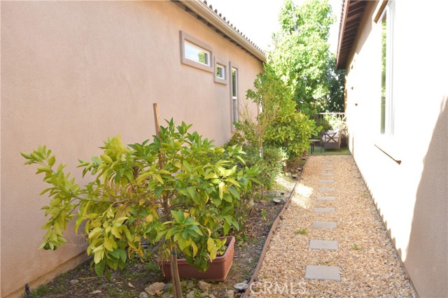 24578 Littlehorn Drive, Corona CA: https://media.crmls.org/medias/d184fced-8ec0-416a-ac2f-42509c0874da.jpg