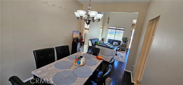 Detail Gallery Image 10 of 39 For 1650 Ravenswood Rd, Beaumont,  CA 92223 - 3 Beds | 2/1 Baths