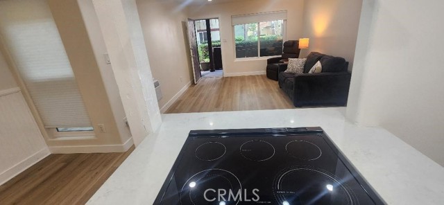 Detail Gallery Image 5 of 34 For 1030 W Macarthur Bld #51,  Santa Ana,  CA 92707 - 1 Beds | 1 Baths