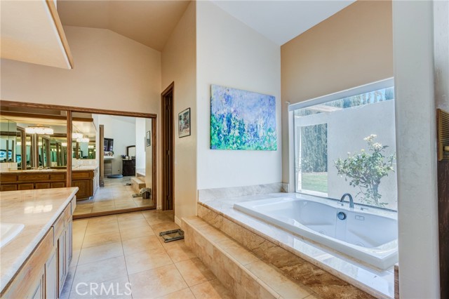 20003 Waco Road, Apple Valley CA: https://media.crmls.org/medias/d1867dd5-9c18-458d-b714-e8dd71fa56a6.jpg