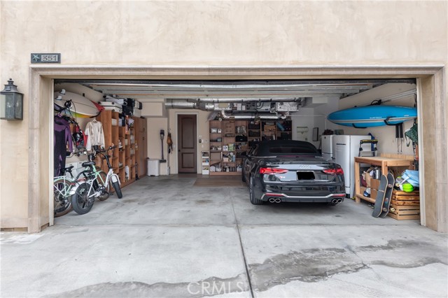 351 30th Street, Hermosa Beach, California 90254, 4 Bedrooms Bedrooms, ,3 BathroomsBathrooms,Residential,For Sale,30th,SB25124501