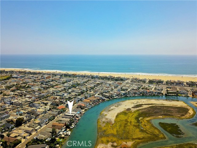 Detail Gallery Image 33 of 39 For 415 Canal St, Newport Beach,  CA 92663 - 4 Beds | 2/1 Baths