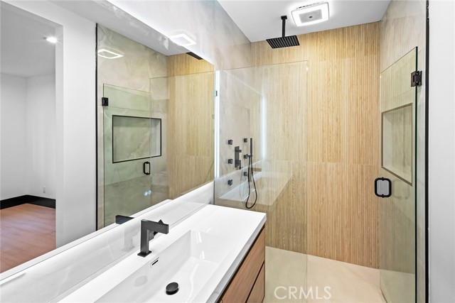 129 Winding Lane, Big Bear City CA: https://media.crmls.org/medias/d18863bf-b921-4164-bec0-a97ec5832de8.jpg