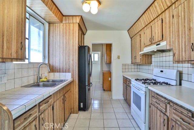 Detail Gallery Image 10 of 40 For 13611 Rockenbach St, Baldwin Park,  CA 91706 - 3 Beds | 1/1 Baths