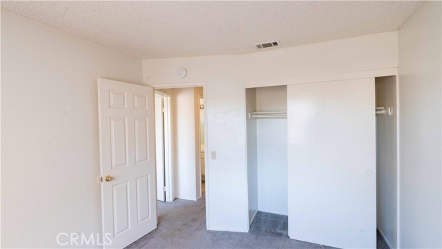 Detail Gallery Image 15 of 33 For 37908 Wesley Ct, Palmdale,  CA 93552 - 4 Beds | 2/1 Baths