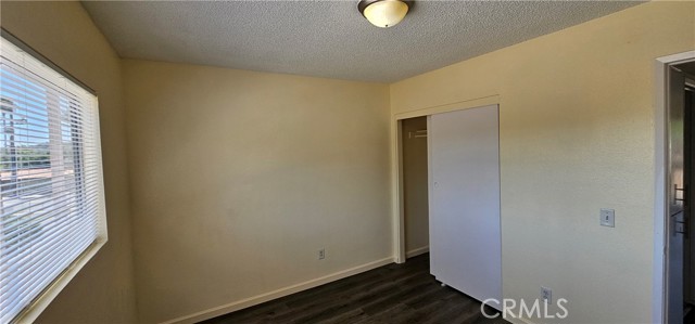 Detail Gallery Image 6 of 7 For 4211 Mountain Dr #3,  San Bernardino,  CA 92407 - 2 Beds | 1 Baths