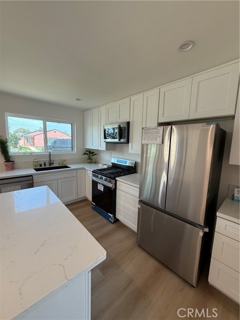 Detail Gallery Image 13 of 23 For 14102 S Parmelee, Compton,  CA 90222 - 3 Beds | 1 Baths