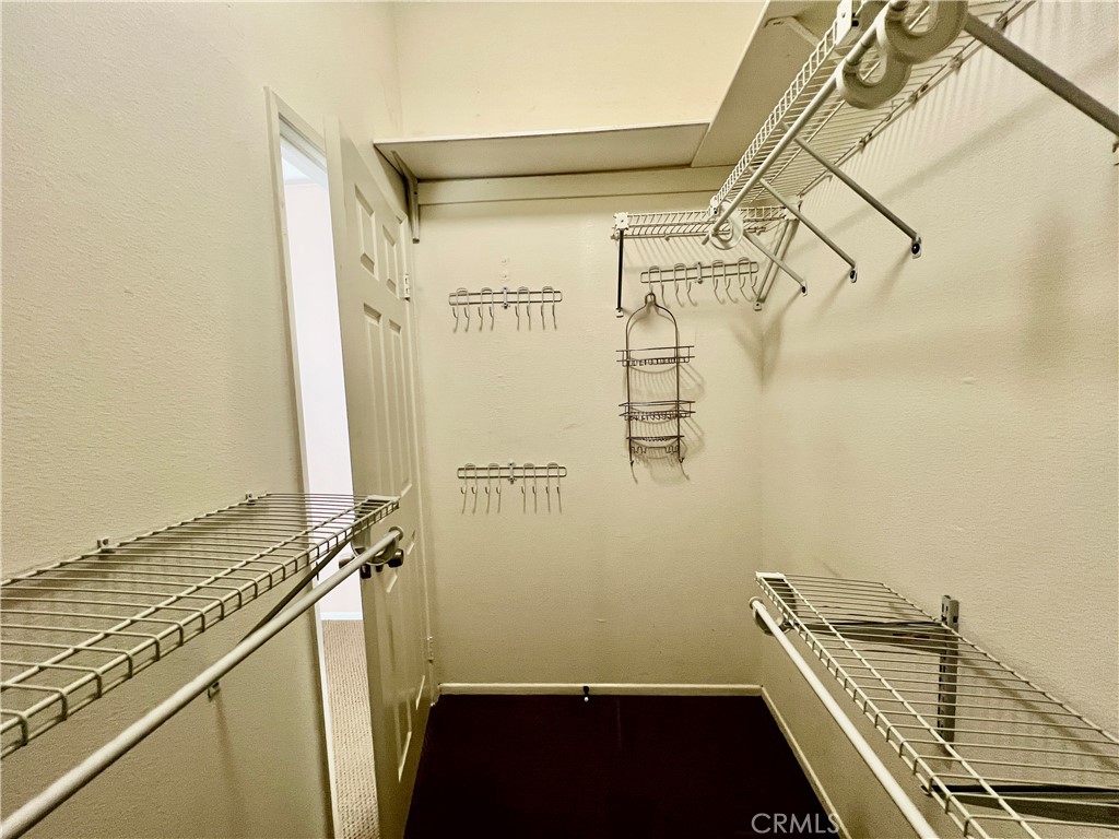 https://media.crmls.org/medias/d18a92c9-bfd6-4ca0-afac-a705ced2e7e6.jpg?preset=X-Large