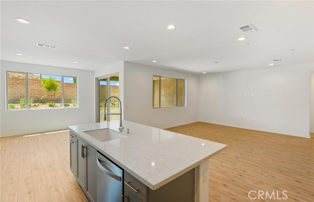 26615 Silver Ore Road, Menifee CA: https://media.crmls.org/medias/d18ab0b8-9c2a-4f9a-a647-05278cae9bb2.jpg