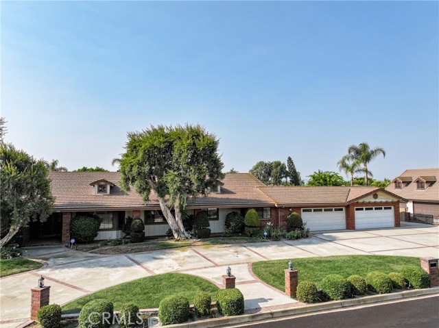 Detail Gallery Image 2 of 75 For 5483 Dover St, Chino,  CA 91710 - 3 Beds | 2/1 Baths