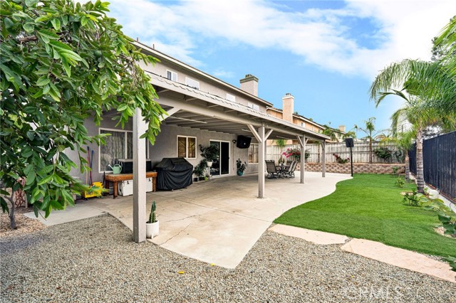 Detail Gallery Image 6 of 36 For 31755 Ridgeview, Lake Elsinore,  CA 92532 - 6 Beds | 3 Baths