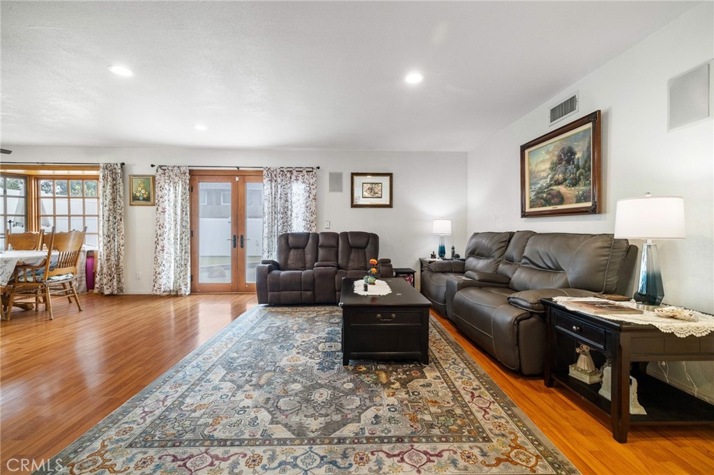 MLS #SR25253762 image #2