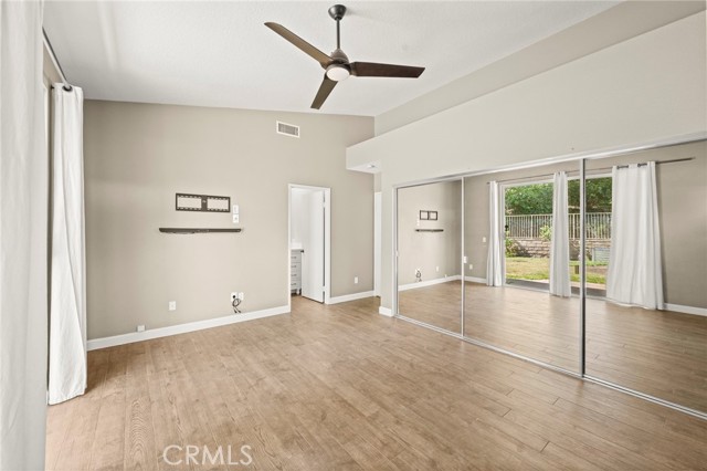 27054 Riversbridge Way, Valencia CA: https://media.crmls.org/medias/d18c4ab1-ff45-4f41-a64d-9e54a997532a.jpg