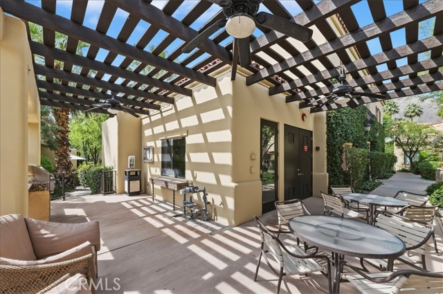 1045 Villorrio S, Palm Springs, CA 92262