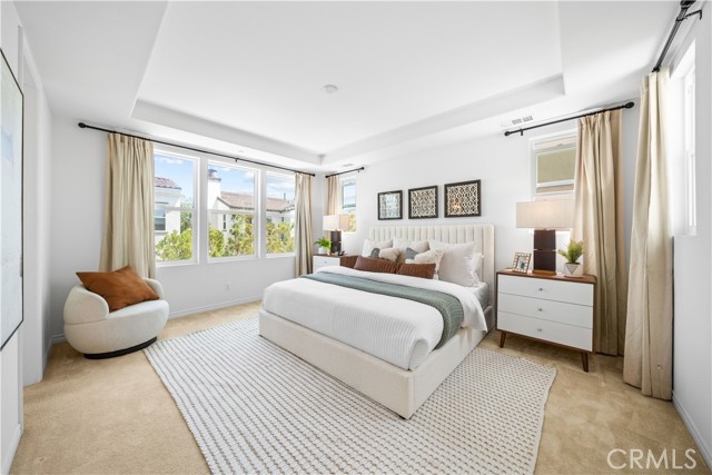 106 Trowel, Irvine CA: https://media.crmls.org/medias/d18d611c-552b-41d1-bdc1-87a5fee3ecb7.jpg