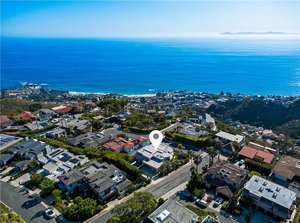https://media.crmls.org/medias/d18df851-6286-4232-a65a-2d1faf8246d7.jpg?preset=X-Large