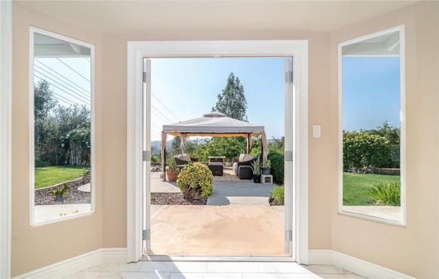 1581 Sycamore Drive, Fallbrook, California 92028, 4 Bedrooms Bedrooms, ,2 BathroomsBathrooms,Residential rental,For Sale,Sycamore Drive,TR24096970