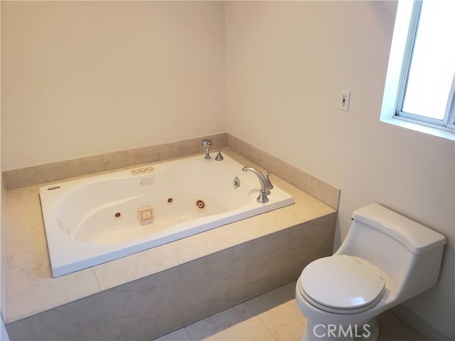 Detail Gallery Image 8 of 22 For 1151 E Puente, West Covina,  CA 91790 - 4 Beds | 4 Baths