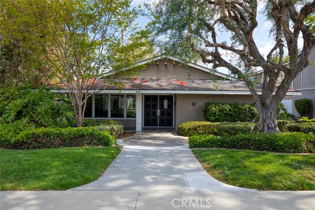 8482 Benjamin Drive, Huntington Beach CA: https://media.crmls.org/medias/d18f6381-14eb-4f13-ba32-684ae75d8478.jpg