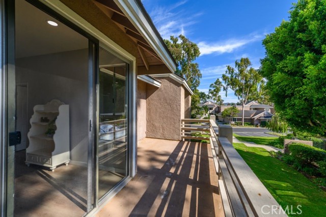 Image 20 of 29 For 6 Highland View