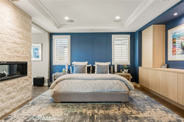 Detail Gallery Image 14 of 49 For 11937 Ancona Way, Porter Ranch,  CA 91326 - 6 Beds | 5/1 Baths