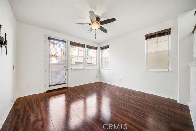 Detail Gallery Image 6 of 48 For 208 W Cork Tree, Orange,  CA 92865 - 3 Beds | 2/1 Baths