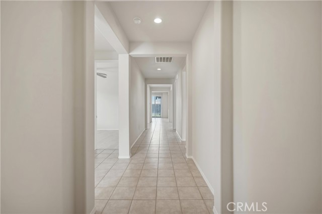 Detail Gallery Image 3 of 42 For 2889 Eureka, San Jacinto,  CA 92582 - 4 Beds | 3 Baths