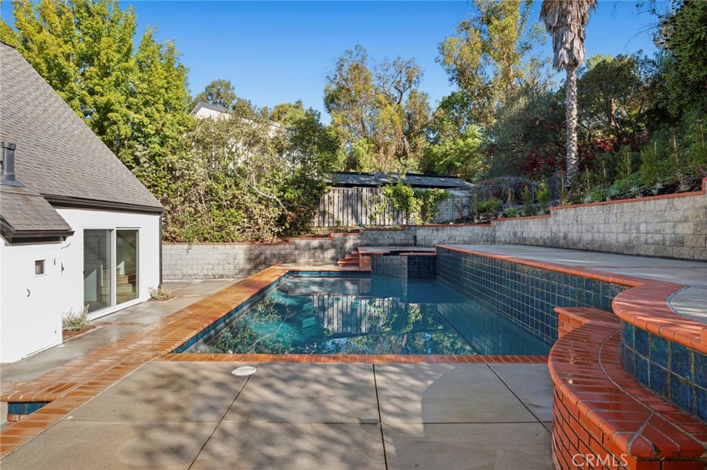 MLS #OC25245690 image #35