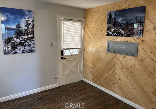 541 Timber Lane, Big Bear Lake CA: https://media.crmls.org/medias/d19144fe-4400-4ab9-9d14-1b4340c95455.jpg