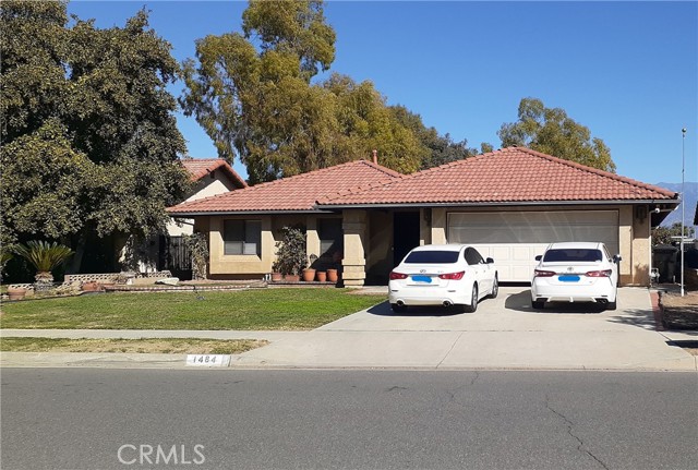 1484 Pepper Tree Drive, Hemet CA: https://media.crmls.org/medias/d1915a4b-dd87-49c9-a654-dedbd7009da0.jpg