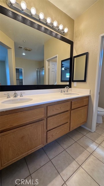 Detail Gallery Image 4 of 15 For 11332 Riverbury Ct, Riverside,  CA 92505 - 4 Beds | 2/1 Baths