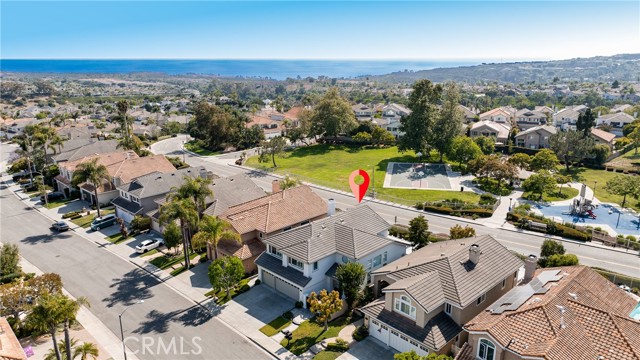 11 High Bluff, Laguna Niguel CA: https://media.crmls.org/medias/d191d831-af59-4fb4-b462-dbfd5e92c843.jpg