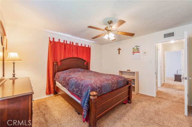 Image 17 of 48 For 2433 Dollar Street