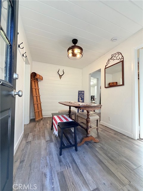 Detail Gallery Image 24 of 51 For 926 Kuffel Canyon, Lake Arrowhead,  CA 92385 - 2 Beds | 1 Baths