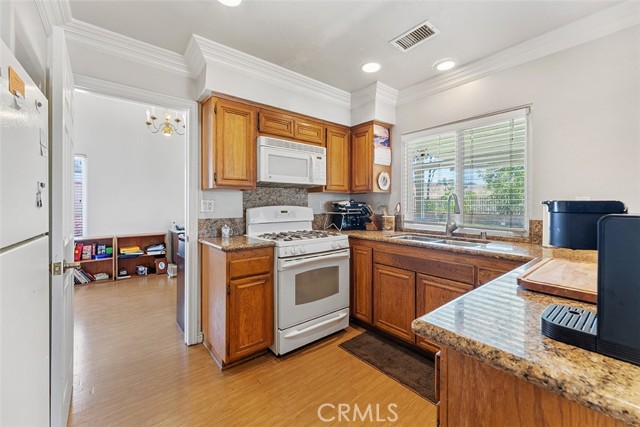 19080 Shakespeare Drive, Walnut CA: https://media.crmls.org/medias/d1930f16-ca6a-4aa2-8177-9e33e15f251d.jpg