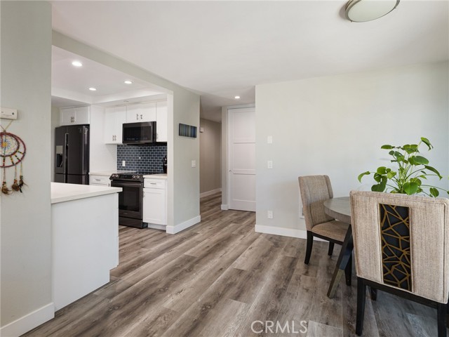 625 Esplanade, Redondo Beach, California 90277, 2 Bedrooms Bedrooms, 0 ,2 BathroomsBathrooms,Residential,For Sale,Esplanade,0,SB26109376