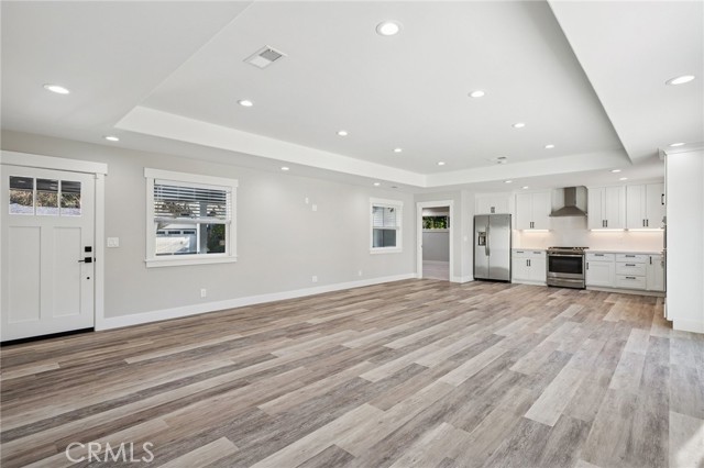 Image 6 of 36 For 60 Loma Vista