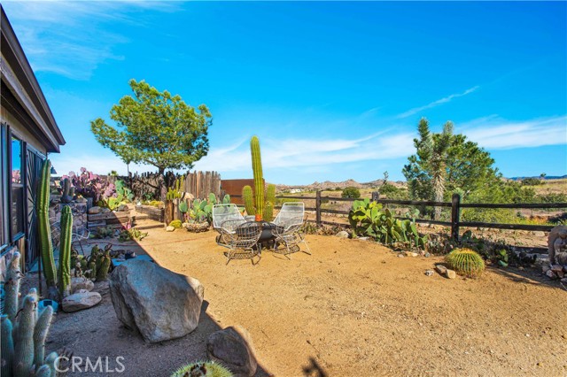 Detail Gallery Image 37 of 64 For 5145 Curtis Rd, Pioneertown,  CA 92268 - 2 Beds | 3 Baths