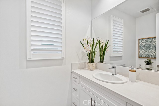 Detail Gallery Image 20 of 26 For 159 Carmine, Irvine,  CA 92618 - 3 Beds | 2/1 Baths