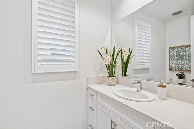 Detail Gallery Image 20 of 26 For 159 Carmine, Irvine,  CA 92618 - 3 Beds | 2/1 Baths