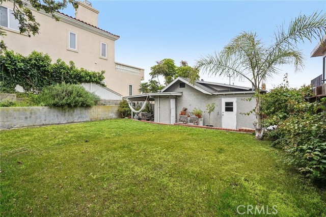 Detail Gallery Image 28 of 39 For 1940 N Ardmore, Manhattan Beach,  CA 90266 - 2 Beds | 1 Baths