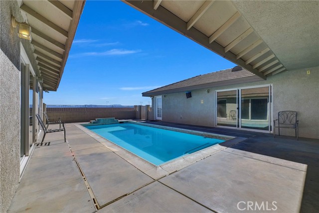 Detail Gallery Image 34 of 34 For 10180 Buffalo Rd, Oak Hills,  CA 92344 - 5 Beds | 4 Baths