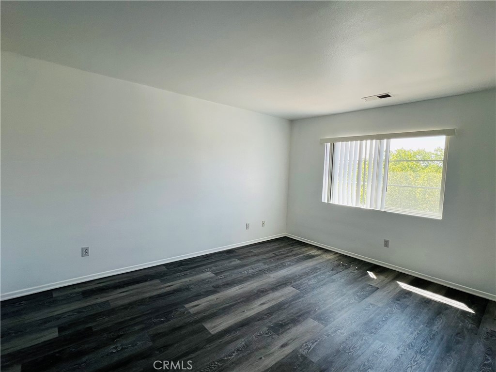 MLS #WS25242947 image #25