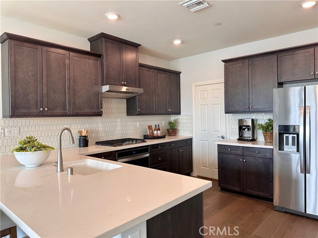 4255 S Hermosa Paseo, Ontario CA: https://media.crmls.org/medias/d197f2c4-ccff-425c-967f-f877399db254.jpg