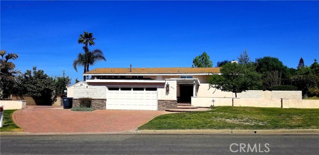 8441 Waverly Drive Buena Park, California This is a short term rental for 6 months then month to month. Home has Solar Panels this means there is a very low electric bill. There are 2 LARGE storage sheds for all of your storage needs. This is the perfect home for someone who needs a short term rental. Call me for more information.
Fantastic view property on a prime lot in prestigious Bellhurst neighborhood by Los Coyotes Country Club. Offers 3 beds, 3 baths, over 3,000 sq.ft living space on over 18,000 sq.ft lot with ample parking space for RV and more. Enter from the spacious porch area into dramatic living room with fireplace, high ceiling and large windows overlooking the beautiful backyard with gorgeous view. The upper level has 3 bedrooms, 2 bathrooms and access to a terrace with street view. The lower level offers dining room. large family room with wet bar and work station. The spacious utility room also has lots of storage and work area. The beautiful backyard with large pool, and lush landscaping with fruit trees and plants The home is in the award-winning Emery Elementary, new Beatty Jr High, and Sunny Hills High School District and is conveniently located near markets, restaurants, shops and freeways.