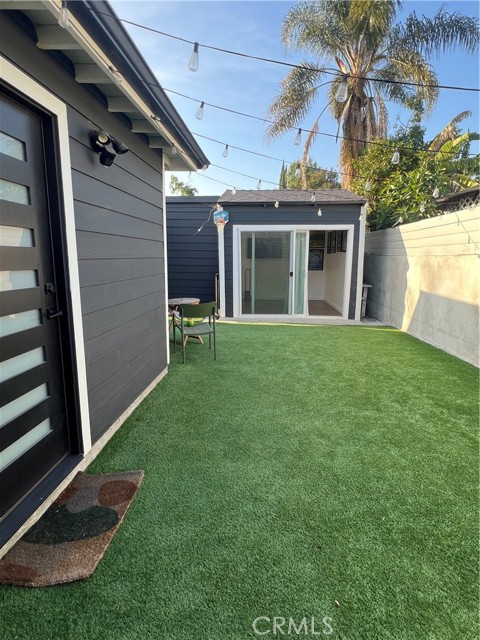 3439 Plata Street, Los Angeles CA: https://media.crmls.org/medias/d1985e9a-d2aa-42d8-929c-37e5f20de4ac.jpg