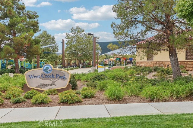 28519 Pietro Drive, Valencia CA: https://media.crmls.org/medias/d198cf2d-9f25-460d-a92a-a12b8b4bea92.jpg