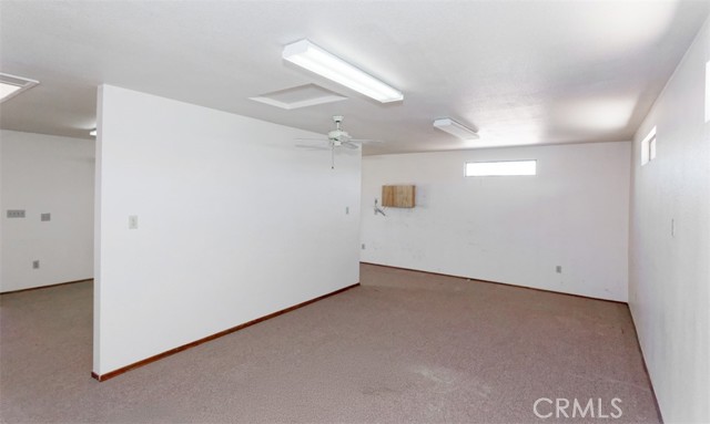 Detail Gallery Image 10 of 45 For 15490 Mondamon, Apple Valley,  CA 92307 - 4 Beds | 2 Baths