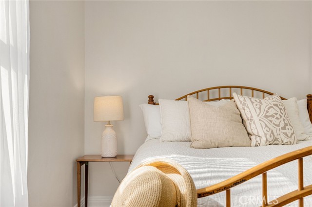 Detail Gallery Image 20 of 38 For 1433 Del Monte Dr, Glendale,  CA 91207 - 2 Beds | 1/1 Baths